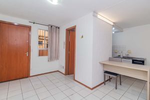 Image 2 - 925689