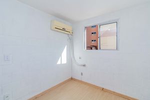 Image 7 - 925689