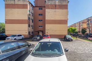 Image 14 - 925689