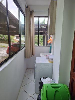 Image 32 - 925708