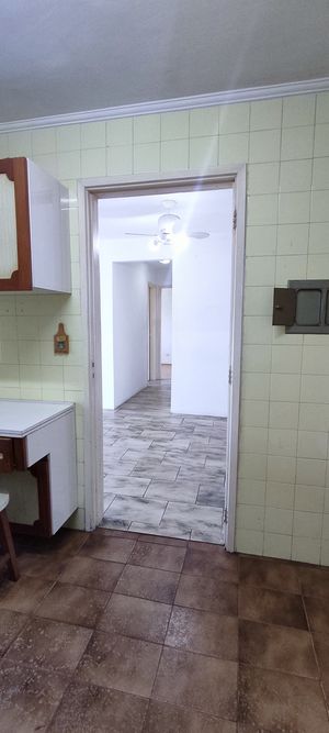 Image 25 - 925725