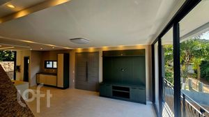 Image 34 - 925734