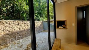 Image 26 - 925734