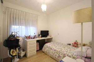 Image 14 - 925739