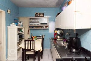 Image 6 - 925758