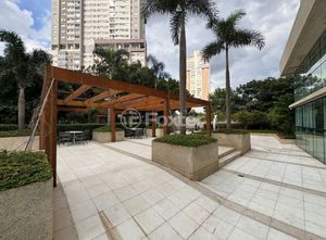 Image 2 - 925764