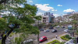 Image 6 - 925786