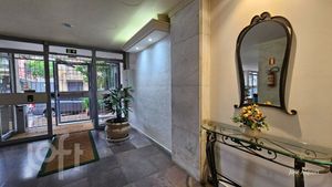 Image 32 - 925789