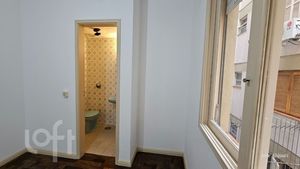 Image 8 - 925789
