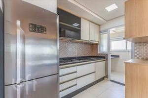 Image 7 - 925826