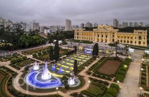 Image 15 - 925828