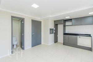 Image 3 - 925833