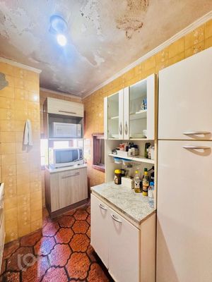 Image 31 - 925840