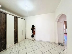Image 30 - 925840