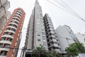 Image 24 - 925878