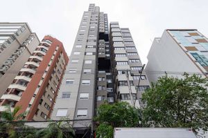 Image 26 - 925878
