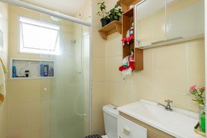 Image 22 - 925878