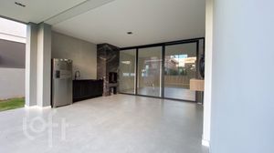 Image 4 - 925893