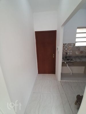 Image 19 - 925902