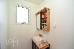 Image 19 - 925903
