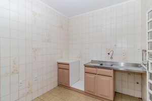 Image 39 - 925907