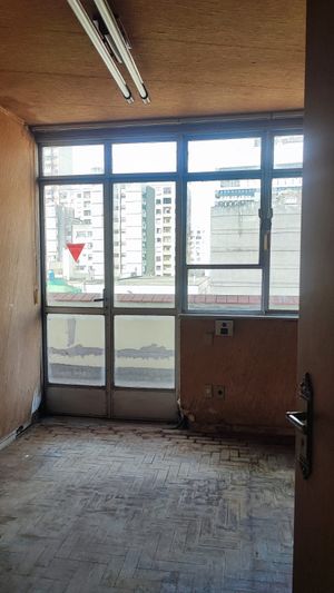 Image 8 - 925910