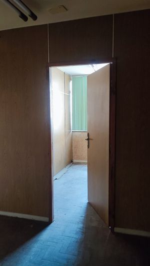Image 4 - 925910