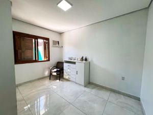Image 13 - 925914