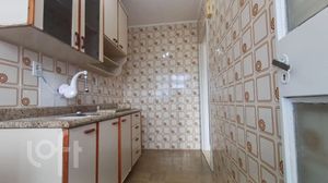 Image 13 - 925916