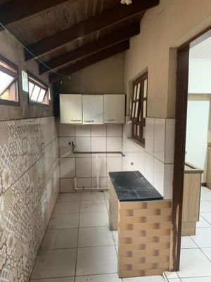 Image 8 - 925930