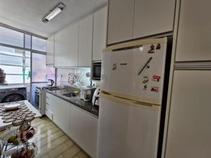 Image 7 - 925955