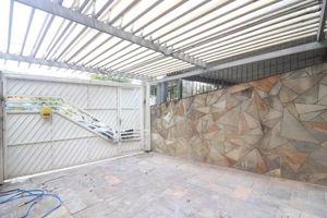 Image 3 - 925958