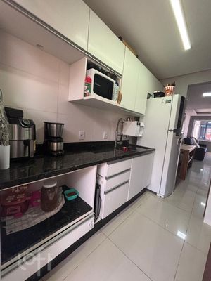 Image 5 - 925963
