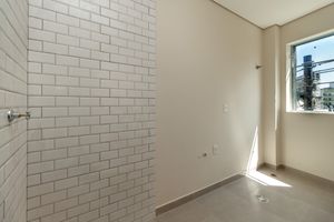 Image 4 - 925970