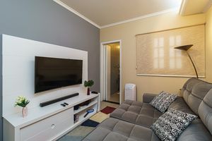 Image 31 - 925971