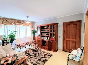 Image 30 - 925976