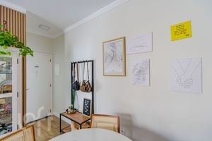 Image 3 - 925978