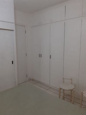 Image 3 - 925979