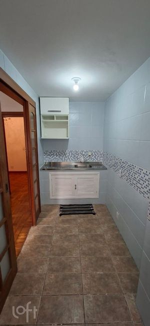 Image 15 - 925995