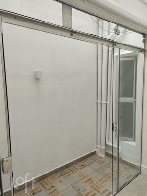 Image 3 - 926005