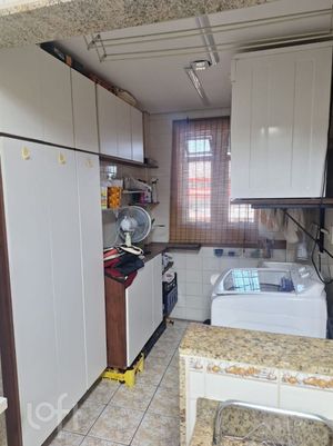 Image 3 - 926018