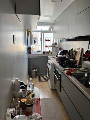 Image 19 - 926020