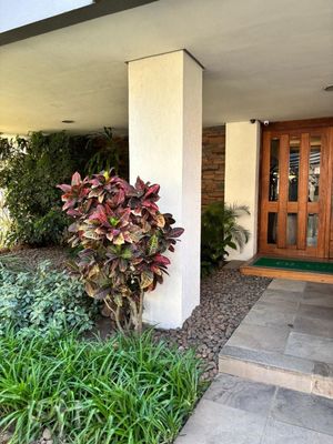 Image 33 - 926020