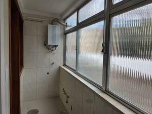 Image 5 - 926023