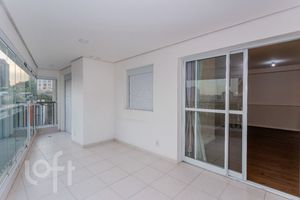 Image 37 - 926044