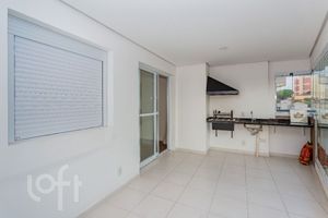 Image 44 - 926044
