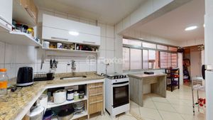 Image 3 - 926089