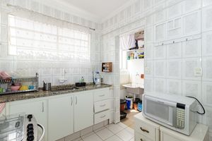 Image 22 - 926090