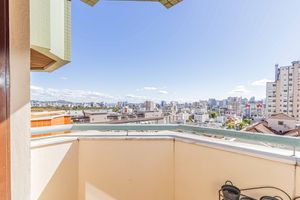 Image 4 - 926143