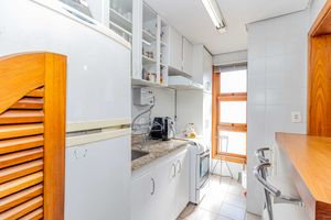 Image 7 - 926143